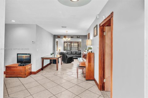 Купить виллу или дом в Хомстед, Флорида 3 спальни, 120.03м2, № 2025734 - фото 5