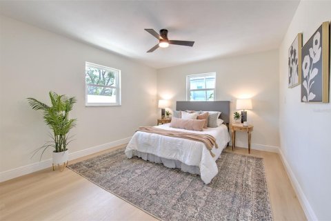 Casa en venta en Belleair Beach, Florida, 3 dormitorios, 148.74 m2 № 1673430 - foto 18