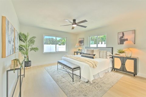 Casa en venta en Belleair Beach, Florida, 3 dormitorios, 148.74 m2 № 1673430 - foto 15