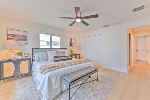 Casa en venta en Belleair Beach, Florida, 3 dormitorios, 148.74 m2 № 1673430 - foto 16