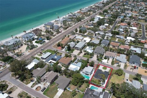 Casa en venta en Belleair Beach, Florida, 3 dormitorios, 148.74 m2 № 1673430 - foto 28