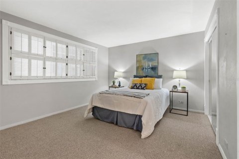 Condominio en alquiler en Saint Petersburg, Florida, 2 dormitorios, 111.48 m2 № 1900650 - foto 23