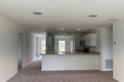 House in Palm Coast, Florida 3 bedrooms, 144.18 sq.m. № 1516012 - photo 4