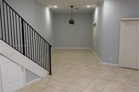 Townhouse in Fort Lauderdale, Florida 3 bedrooms, 218.32 sq.m. № 1982384 - photo 12
