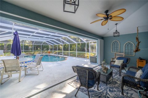 House in Yankeetown, Florida 3 bedrooms, 190.36 sq.m. № 1843134 - photo 3