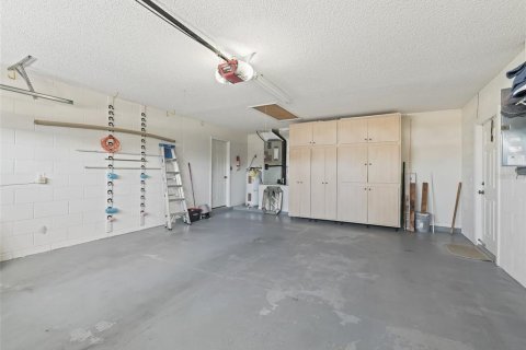 Снять в аренду виллу или дом в Леди-Лейк, Флорида 3 спальни, 180.51м2, № 1832212 - фото 22