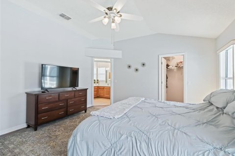 Снять в аренду виллу или дом в Леди-Лейк, Флорида 3 спальни, 180.51м2, № 1832212 - фото 14