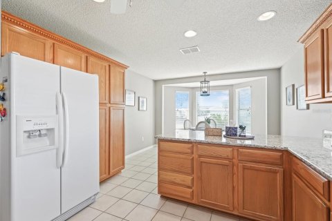 Снять в аренду виллу или дом в Леди-Лейк, Флорида 3 спальни, 180.51м2, № 1832212 - фото 6