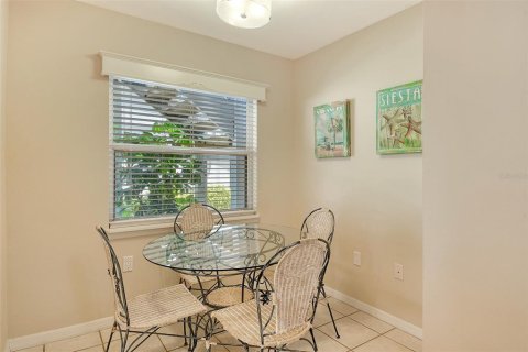 Condominio en venta en Sarasota, Florida, 2 dormitorios, 118.91 m2 № 1737187 - foto 16