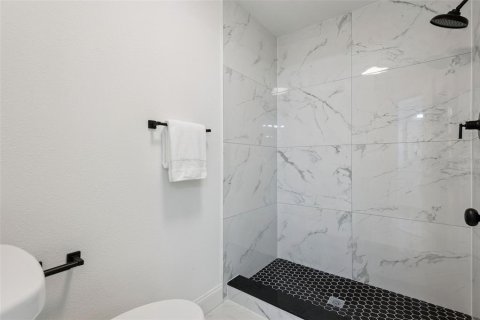 Casa en venta en Palm Bay, Florida, 3 dormitorios, 147.16 m2 № 2381063 - foto 19