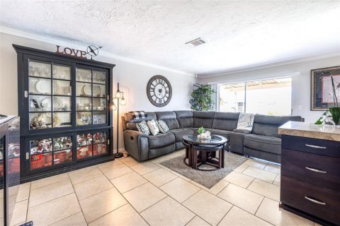 Condo in Bradenton, Florida, 2 bedrooms  № 1844889 - photo 7