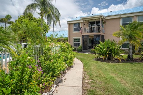 Condo in Bradenton, Florida, 2 bedrooms  № 1844889 - photo 27