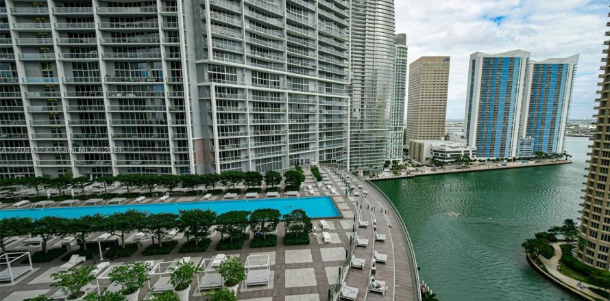 Condo à Miami, Floride, 2 chambres № 1933806