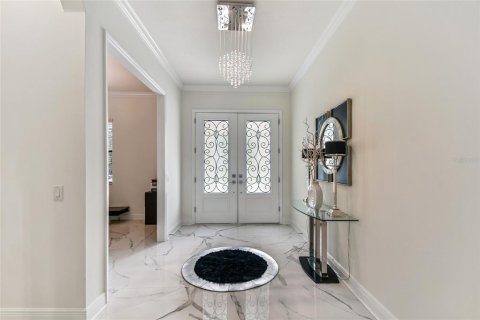House in Land O' Lakes, Florida 6 bedrooms, 415.83 sq.m. № 1898740 - photo 6