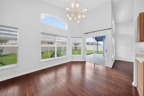 House in Orlando, Florida 3 bedrooms, 188.78 sq.m. № 2290460 - photo 15