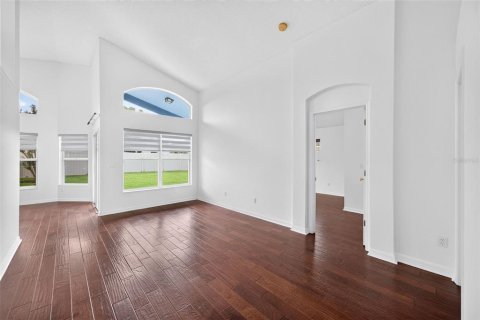 House in Orlando, Florida 3 bedrooms, 188.78 sq.m. № 2290460 - photo 7