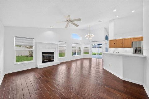 House in Orlando, Florida 3 bedrooms, 188.78 sq.m. № 2290460 - photo 13