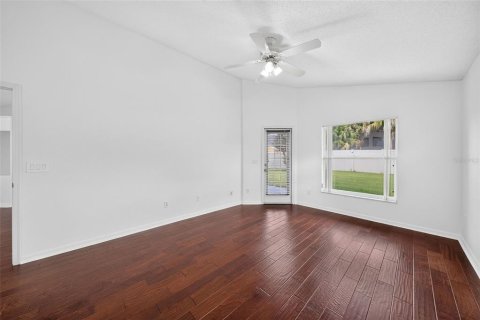 House in Orlando, Florida 3 bedrooms, 188.78 sq.m. № 2290460 - photo 23