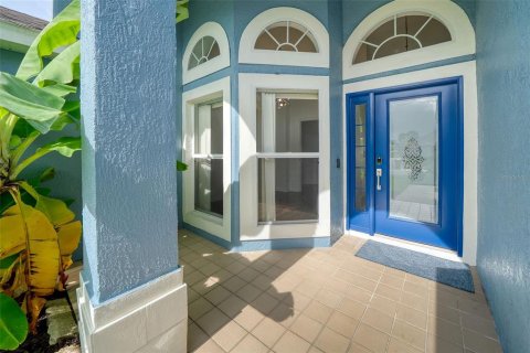 House in Orlando, Florida 3 bedrooms, 188.78 sq.m. № 2290460 - photo 5