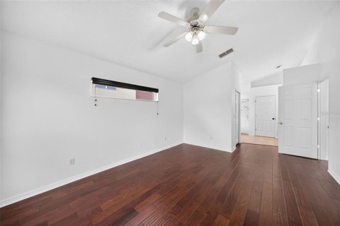 House in Orlando, Florida 3 bedrooms, 188.78 sq.m. № 2290460 - photo 24
