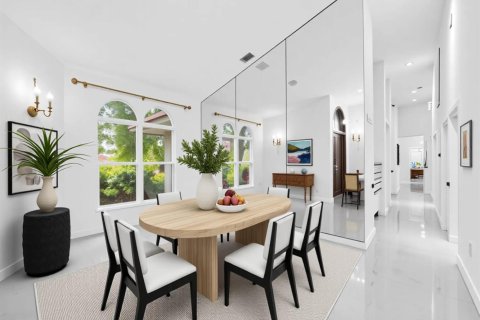 House in Boca Raton, Florida 5 bedrooms, 423.91 sq.m. № 2082100 - photo 15