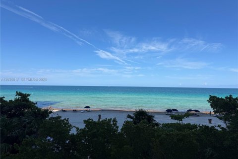 Copropriété à louer à Sunny Isles Beach, Floride: 1 chambre, 79.71 m2 № 2183230 - photo 24