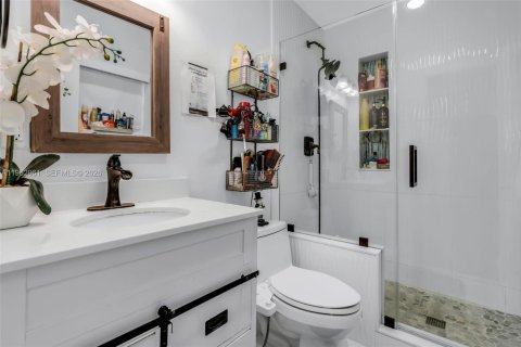 Купить виллу или дом в Тамарак, Флорида 3 спальни, 154.22м2, № 2028036 - фото 18