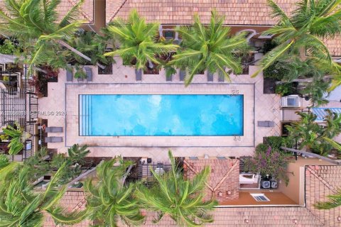 Touwnhouse à louer à Aventura, Floride: 2 chambres, 122.26 m2 № 2168875 - photo 22