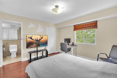Touwnhouse à louer à Aventura, Floride: 2 chambres, 122.26 m2 № 2168875 - photo 14