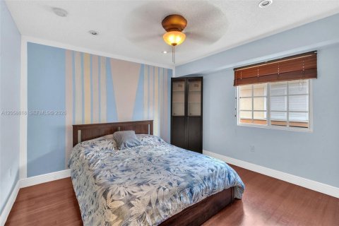 Touwnhouse à louer à Aventura, Floride: 2 chambres, 122.26 m2 № 2168875 - photo 16