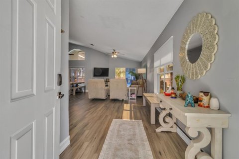 House in Davenport, Florida 4 bedrooms, 145.11 sq.m. № 1885304 - photo 5