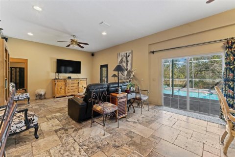 House in Wimauma, Florida 4 bedrooms, 275.27 sq.m. № 1574713 - photo 30