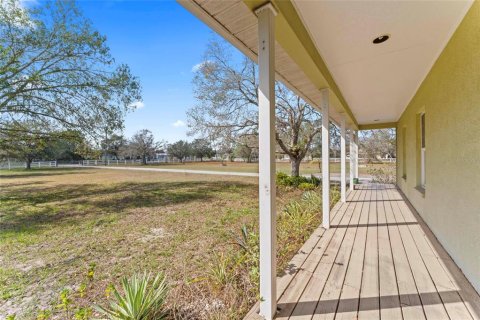 House in Wimauma, Florida 4 bedrooms, 275.27 sq.m. № 1574713 - photo 11