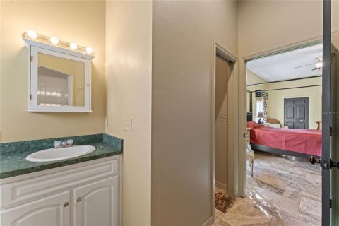 House in Wimauma, Florida 4 bedrooms, 275.27 sq.m. № 1574713 - photo 23