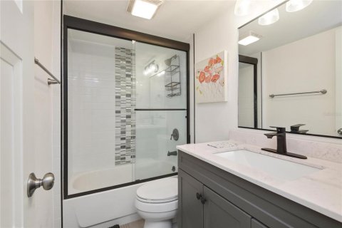 Condo in Winter Park, Florida, 2 bedrooms  № 1734785 - photo 20