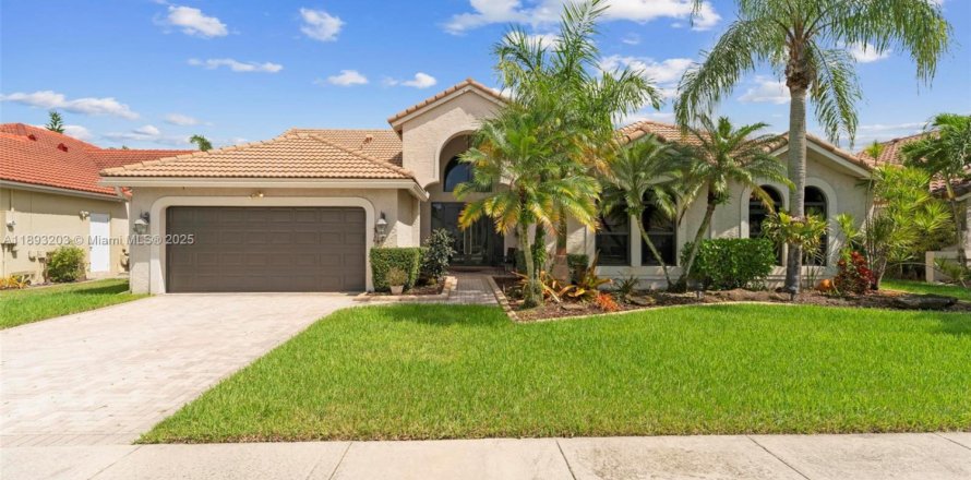 Дом в Дейви, Флорида 4 спальни, 268.21м2 № 1948534