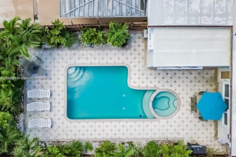 Villa ou maison à vendre à Hollywood, Floride: 3 chambres, 134.43 m2 № 2053140 - photo 16