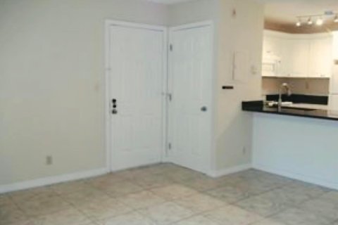 Copropriété à louer à Coconut Creek, Floride: 1 chambre, 57.6 m2 № 2400659 - photo 9