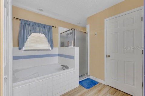 Villa ou maison à vendre à Apopka, Floride: 4 chambres, 209.49 m2 № 2308749 - photo 17
