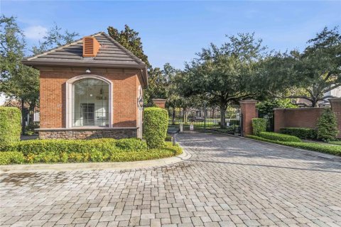 Villa ou maison à vendre à Longwood, Floride: 4 chambres, 323.95 m2 № 2415178 - photo 11