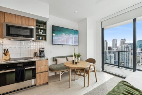 Condominio en venta en Miami, Florida, 45.71 m2 № 2369773 - foto 8