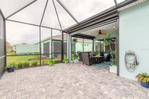 Villa ou maison à vendre à Daytona Beach, Floride: 2 chambres, 145.21 m2 № 2147637 - photo 11