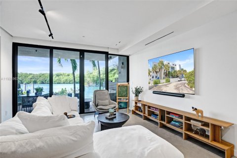 Купить кондоминиум в Санни-Айлс-Бич, Флорида 4 спальни, № 1990261 - фото 16