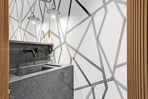 Купить кондоминиум в Санни-Айлс-Бич, Флорида 4 спальни, № 1990261 - фото 9