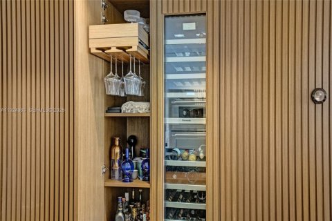 Купить кондоминиум в Санни-Айлс-Бич, Флорида 4 спальни, № 1990261 - фото 8