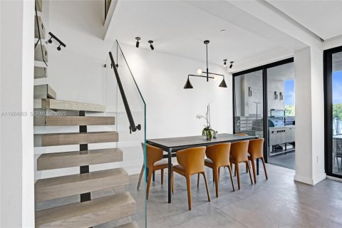 Купить кондоминиум в Санни-Айлс-Бич, Флорида 4 спальни, № 1990261 - фото 12