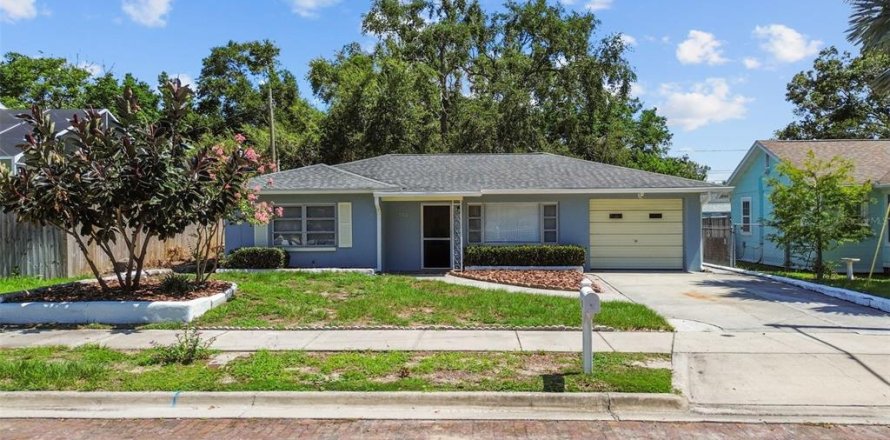 Villa ou maison à Dunedin, Floride 2 chambres, 104.79 m2 № 1805616
