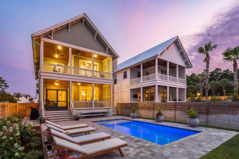 House in Inlet Beach, Florida 5 bedrooms, 319.68 sq.m. № 561524 - photo 1