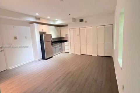 Condo in Miami Beach, Florida  № 1800907 - photo 7