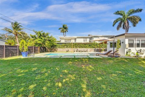 Casa en venta en Hollywood, Florida, 2 dormitorios, 113.34 m2 № 1834509 - foto 25